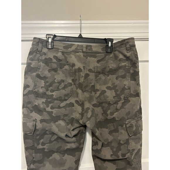 J Crew Camo Cargo Utility Military Pants Women’s Size 32 Mid Rise Camouflage - Picture 3 of 6